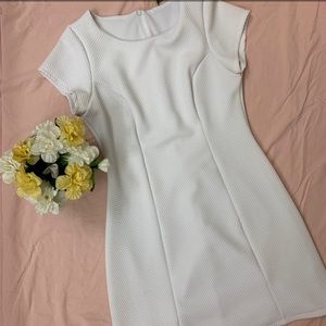 Dress Yessica City M White